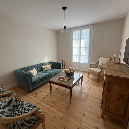 Apartment La Plaza I Comillas