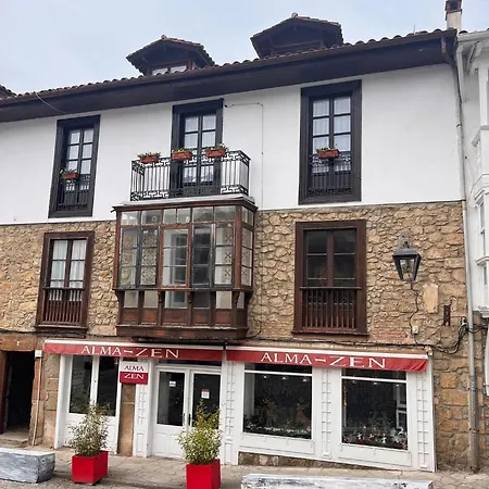 La Plaza I *